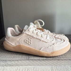 VivoBarefoot Tan Gum Women’s Gobi Canvas Sneaker